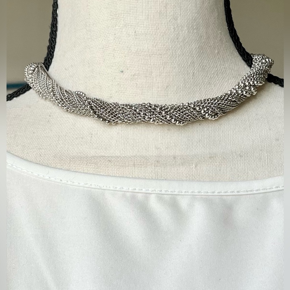 Necklace twisted chains silver tone - 16 1/2” + 3” extender (GUC) - jewelry
